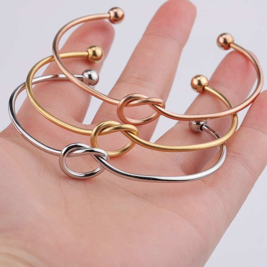 Noémie Knot Bracelet